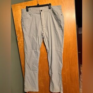 Kenneth Cole Light Gray Chinos